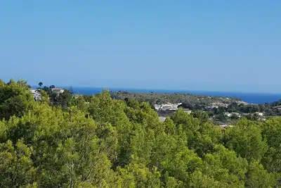 Image de Maison indépendante avec terrasse au milieu d'une pinède avec vue mer