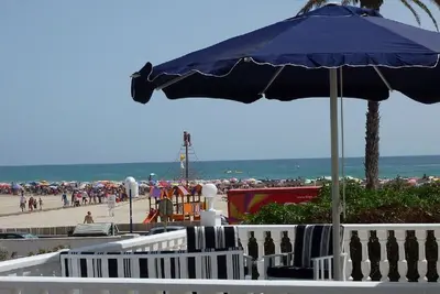 Image de Beach villa avec piscine privée sur le front de mer de La Zenia Plage