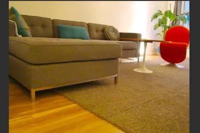 Appartement ensoleillé moderne de 2 chambres