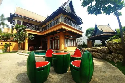 Image de Villa privée 4 chambres avec piscine Bob Pattaya