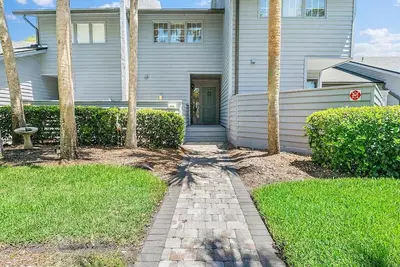 Image de Maison de ville Sawgrass avec de superbes vues sur le golf