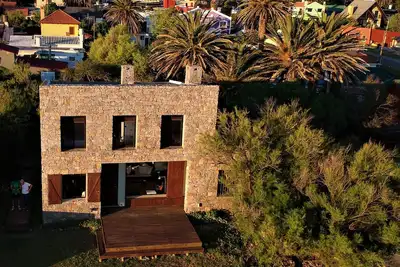 Image de Maison spectaculaire directement sur la mer