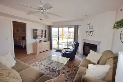 Image de Marcher En Niveau * 2 Bd / 2Ba (Slps 6) Voir votre bateau depuis le pont! Wifi inclus
