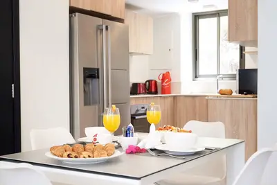 Image de Ocean Legends Beachfront Suites