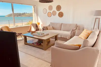 Image de Rare: 180 ° full sea view overlooking the beach