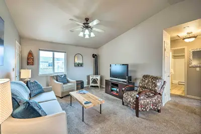 Image de Nouveau! Condo Anacortes 1 Mi Ă Marina & Fidalgo Bay!