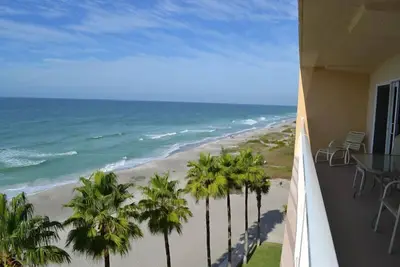 Image de Nouvelle rénovation 2015 - pour 6 personnes - Murphy Lits Salon - Vue sur le golfe