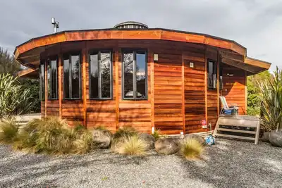 Image de Turoa Yurt - Ohakune Holiday Home