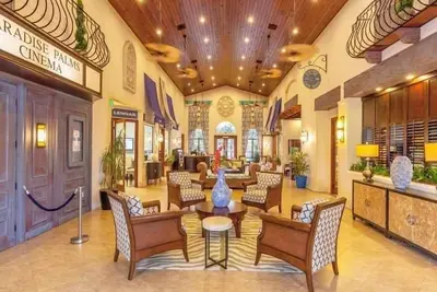 Image de HomeMaison spacieuse avec piscine privée ~ 9 minutes de Disney Gates⚜