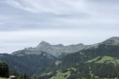 Image de 180 ° view over the Aravis in a quiet area in Crest-Voland