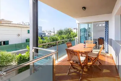Image de Appartement avec piscine pour 6, idéal familles!