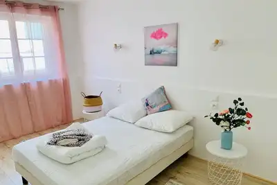 Image de Bel appartement T2 à Guéthary accès Plage Village Commerces à pied!