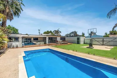 Image de Malibu Palms - Maison familiale de 5 chambres avec piscine et fantastiques espaces extérieurs