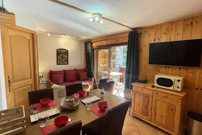 Image de Ferienwohnung 2 Zimmer Kabine für 4 Personen in der Nähe des Zentrums von Méribel und Geschäften