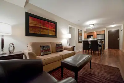 Image de Circa -Markham-Prime Location - Circa