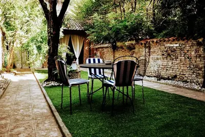 Image de Un jardin Ă l'ombre du Torrazzo