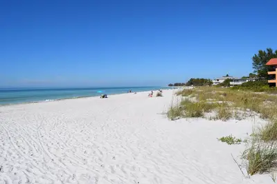 Image de Waters Edge 102 N: 2 Br / 2 Ba condo Holmes Beach, pour 2 personnes