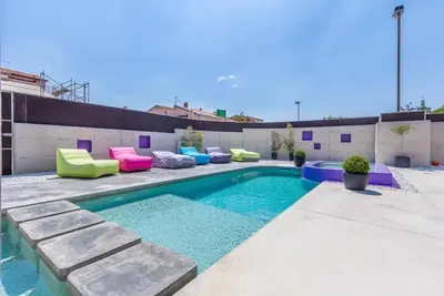 Image de Finca de la ville avec piscine privée chauffée, jacuzzi