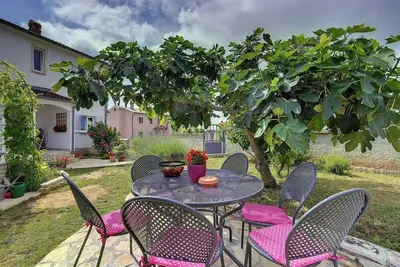 Appartement moderne avec Bbq, vue sur la mer, WiFi
