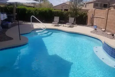 Image de *** Magnifique Escapade Dans Le DÉSERT Avec Piscine PRÈS Du Duke Golf Course ***