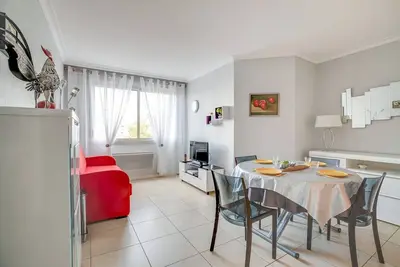 Image de GuestReady - Calme et très beau T2 Part-Dieu