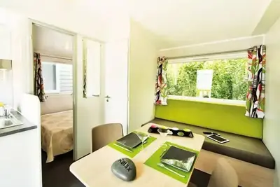 Image de Mobil-Home Comfort 3 Zimmer 4/6 Personen