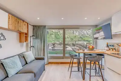 Image de Studio Premium rénové, 4 pers. , terrasse, draps inclus, proche lac à Tignes