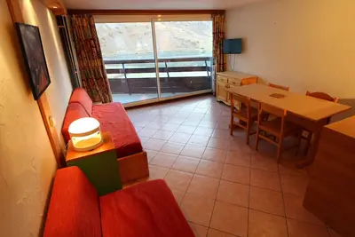 Image de Studio classique pour 4 avec vue sur lac, balcon, lave-vaisselle à Tignes