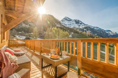 Image de Appartement Duplex 5 Pièces Pied des Pistes avec Spa et Piscine, Tignes