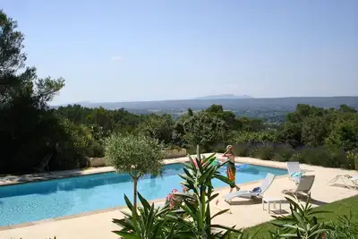 Image de Villa avec vue panoramique et immense piscine