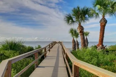 Image de Brass Rail 319 - Belle escapade sur la plage de Tybee Island, proche de tout!