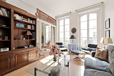Image de GuestReady - Apt lumineux au coeur de Paris pour 4
