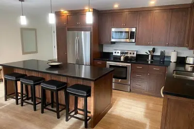 Image de Appartement de luxe lumineux et spacieux à 200 mètres de la plage