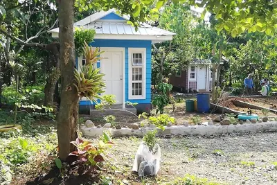 Image de Une petite enclave de maisons