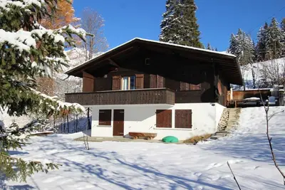 Image de Agréable appartement pour 10 personnes avec Wifi, Tv, balcon et parking