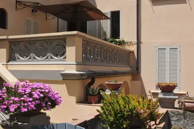 Image de Villa Vera San Vincenzo - Maison avec jardin au centre à 200 mètres de la mer