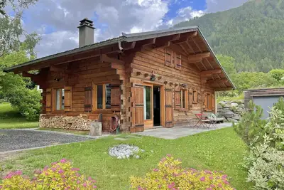 Image de Charmant Chalet au calme dans le village d'Argentière classé 3***