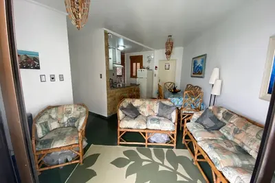 Image de Apt bien décoré et complet à 50 mètres de la plage + service de plage
