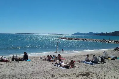Image de Grand appartement spacieux et proche de la plage