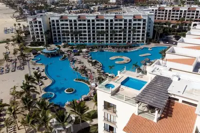 Image de Réservez Noël et Nouvel An! Les développeurs possèdent un condo! Hyatt Ziva 5 chambres / 5 salles de bain piscine privée sur le toit!