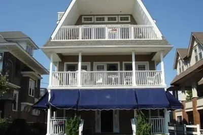 Image de Internet, Terrasse, Douche extérieure, Parking, Cuisine bien équipée