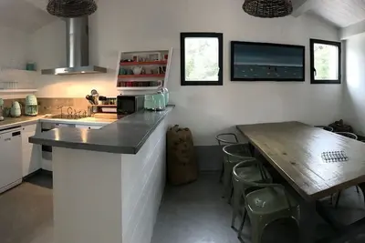 Image de Maison 4 personnes vue mer à 80 M de la plage.