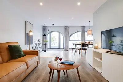 Image de Sweett | Verdi I - Deux Chambres Appartement, Couchages 5