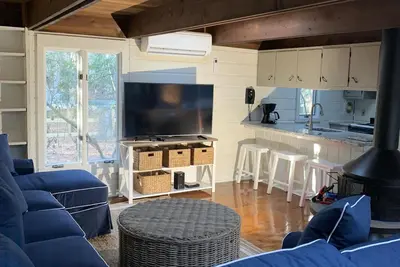 Image de Middlesex Beach - Cottage de plage entièrement rénové - détendez-vous avec style