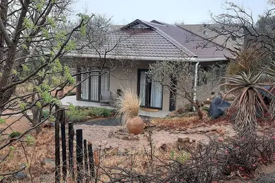Image de Ukuthula Cottages, lit de luxe dans la brousse