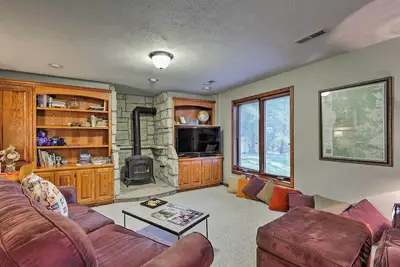Image de Nouveau! Escapade pittoresque avec patio, 3 Mi à l'État du Kansas
