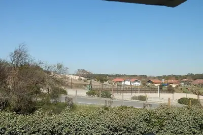 Image de Studio pour 2 personnes proche Océan avec Balcon et Parking Privé, Animaux Acceptés