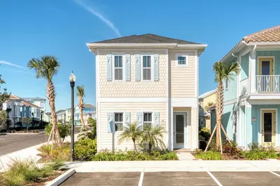 Image de Nouveau sur HomeAway / Vrbo! Commodités de l'hôtel, nettoyage quotidien inclus, près de Disney