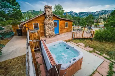 Image de Faites tremper à chaque saison dans le bain à remous!
