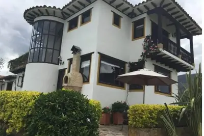 Image de Comoda y acogedora Casa Gioroc